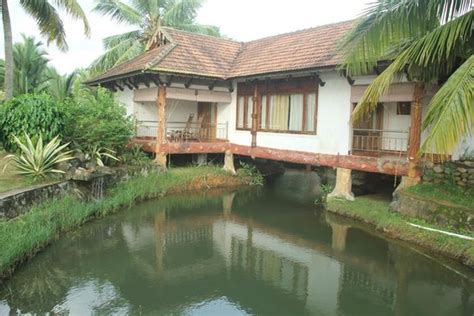 cheap hotels in kottayam.